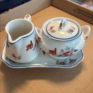 Vintage Floral Sugar and Creamer Set with Tray